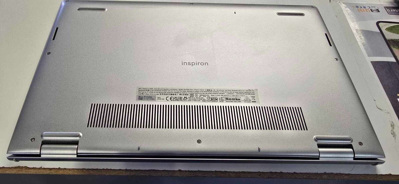 Dell Inspiron 15.6 laptop Touchscreen Backlit Ryzen 5 8G Ram 256GSSD Win 11 Home