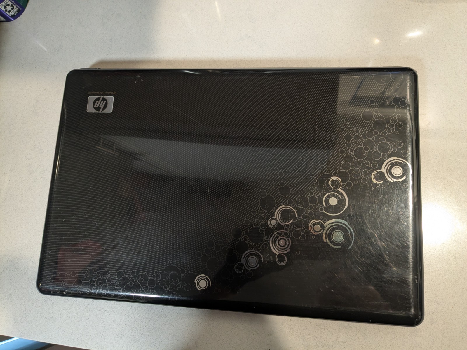 HP Pavilion dv7-3065dx Notebook Laptop 17″ AMD Turion II Win 7 Black HDMI USB
