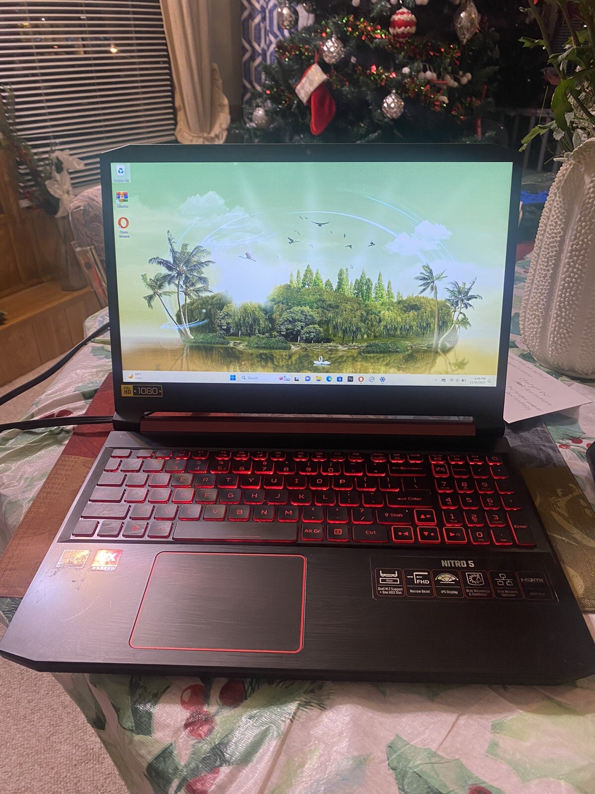 Nitro 5 Gaming Laptop – AN515-43-R0ZX with Wired Mouse And Turtle Beach Headset
