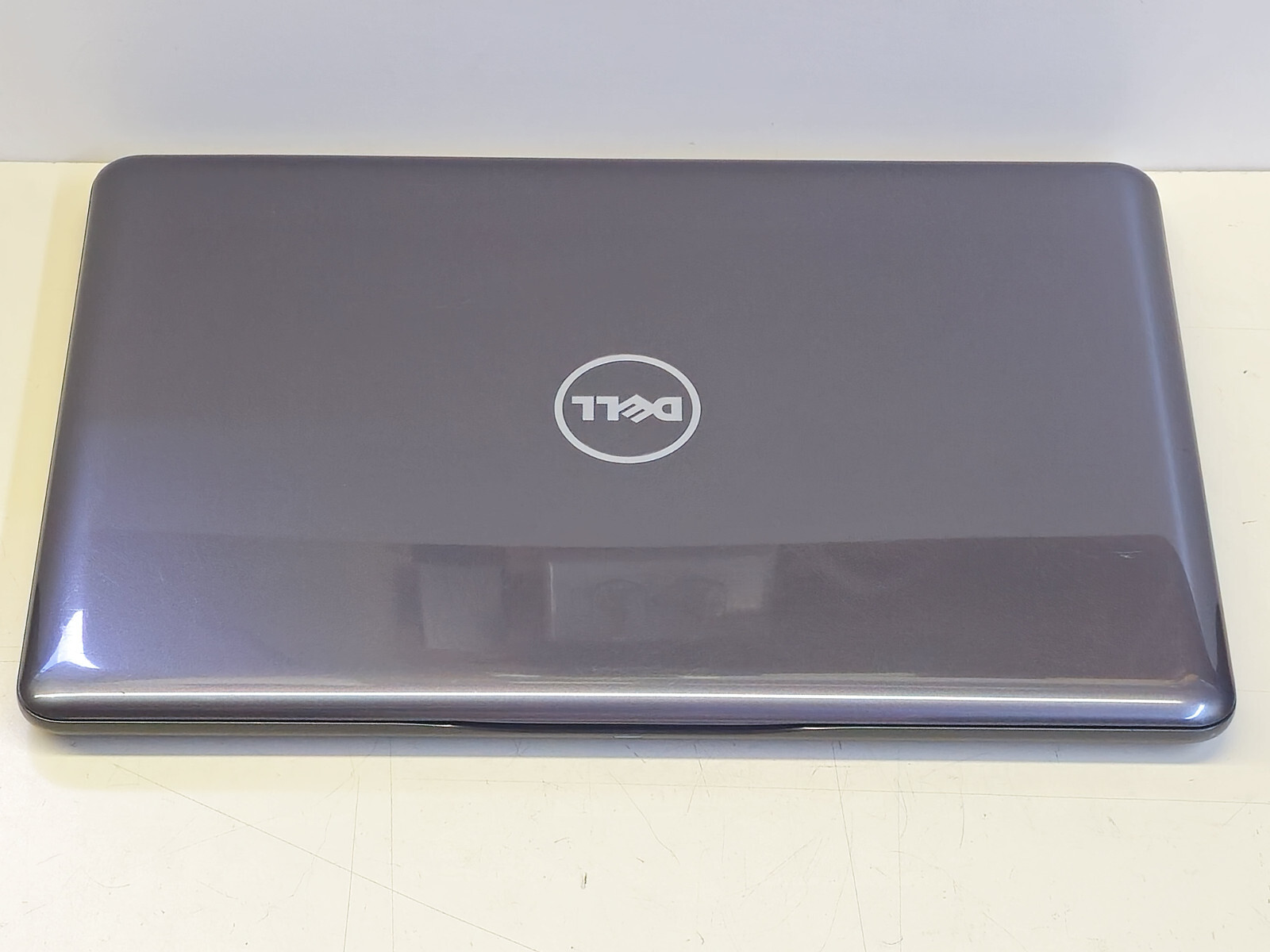 Dell Inspiron 15 5565 15.6″ A12-9700P 12GB 500GB SSD TOUCH Windows 10 TESTED