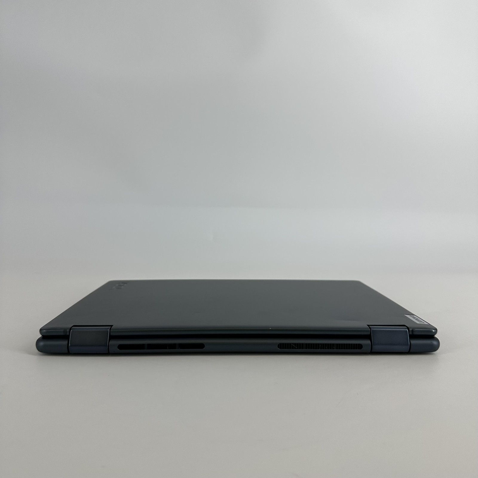 Lenovo Yoga 6 13.3 Blue FHD+ TOUCH 2.0 GHz Ryzen 5 7530U 8GB RAM 256GB SSD Good