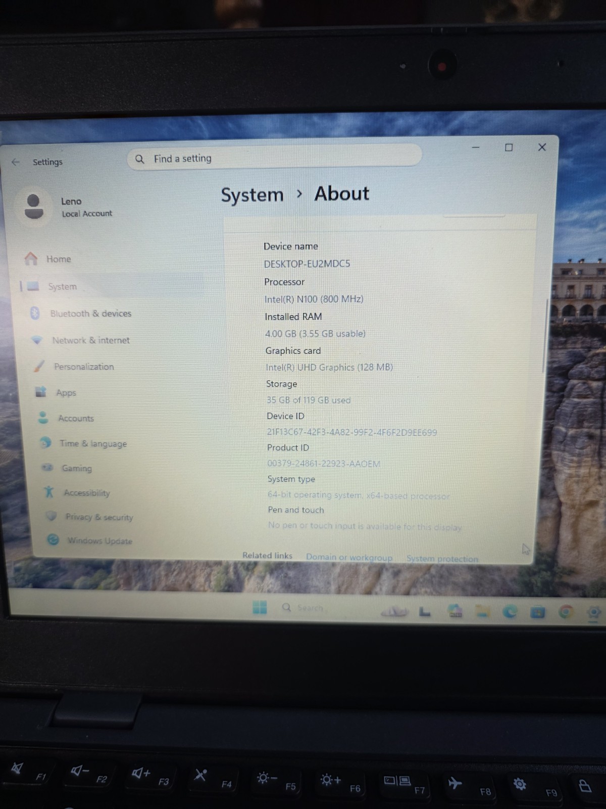 Lenovo 100w Gen 4 11.6″ Intel N100 4GB LPDDR5 119GB SSD, Windows 11 Pro Edu Fast