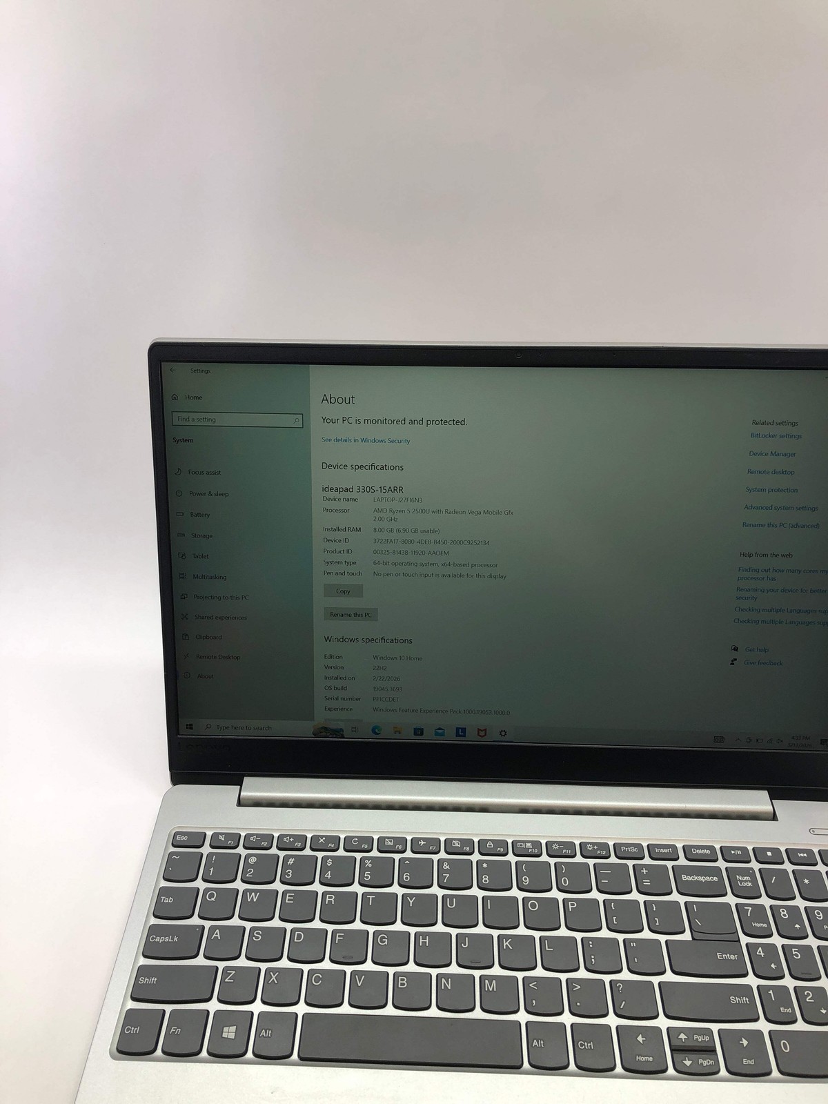Lenovo IdeaPad 330s 81FB 15.6″ Ryzen 5 2500U 2.0GHz 8GB RAM 250GB SSD
