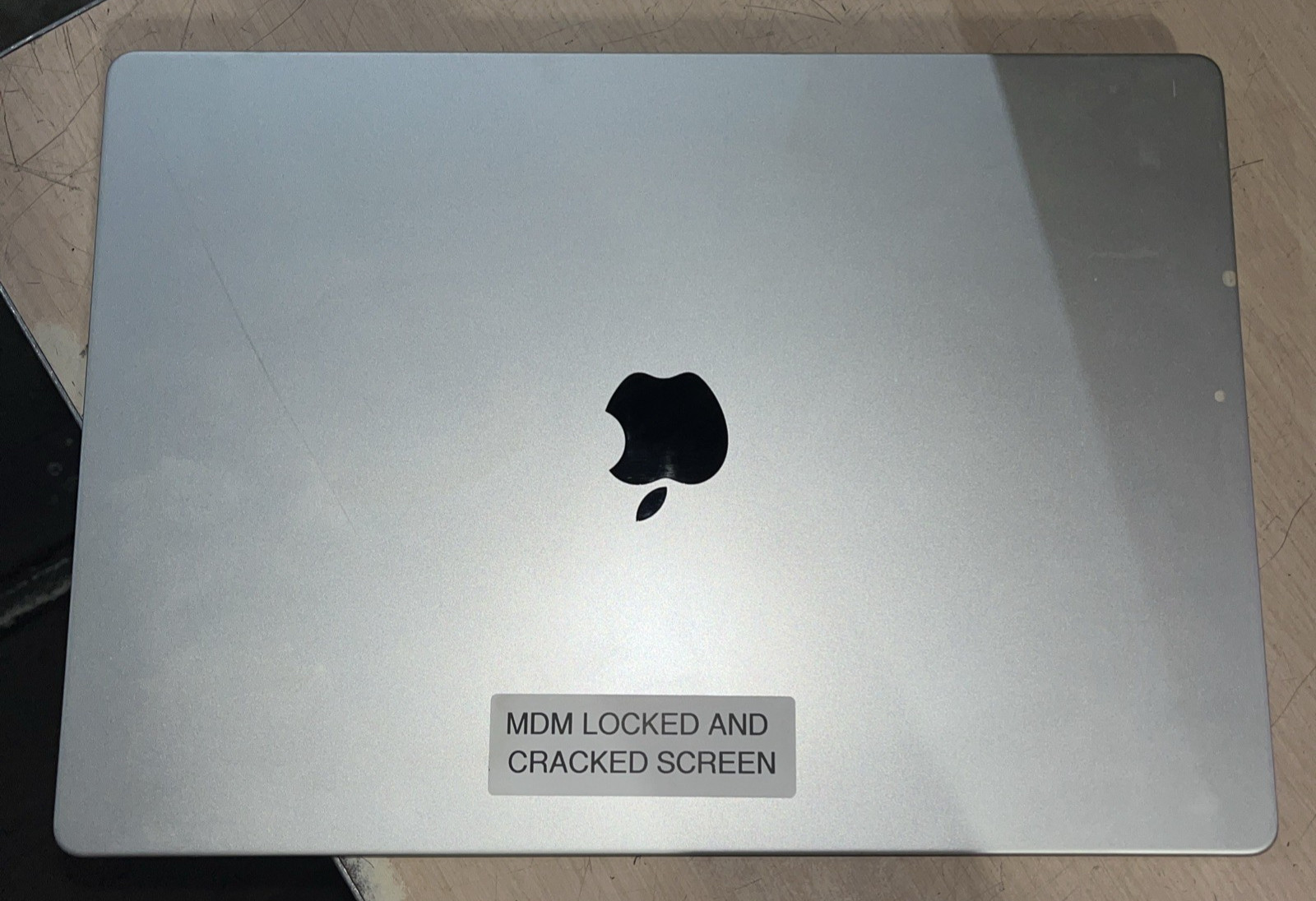 APPLE MACBOOK PRO “M1″ 10 CPU/16 GPU 16” 3.2GHZ 16GB RAM 512SSD