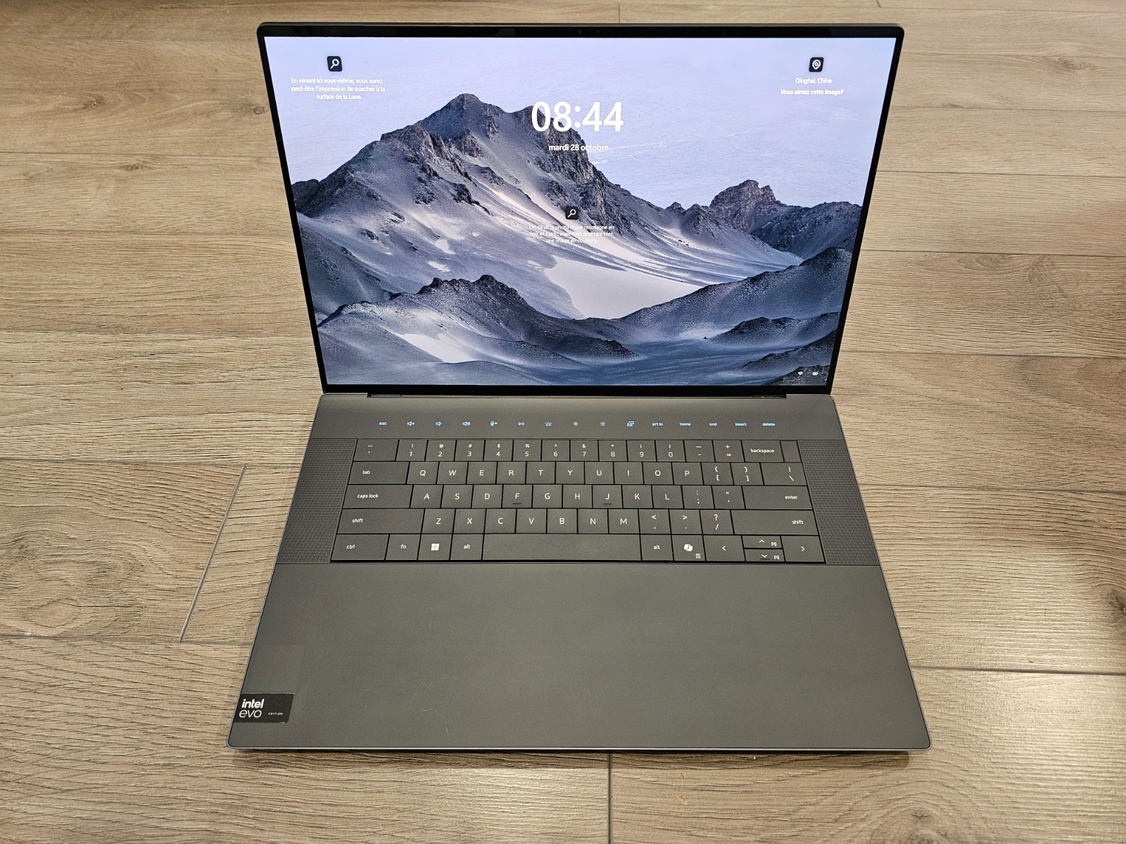 Dell XPS 16 9640 4K+ OLED Touch 16.3″ Intel Ultra 7 155H 16GB 1TB SSD RTX 4050