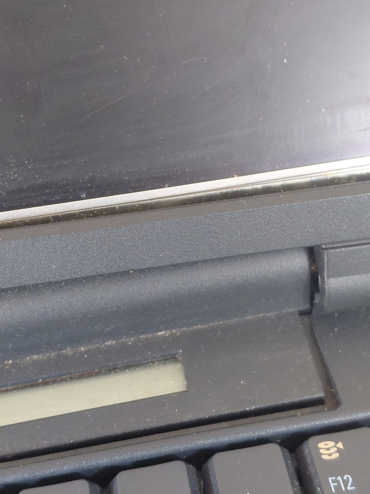 HP Hewlett Packard OmniBook Vintage Laptop Pentium MMX For Parts or Repair