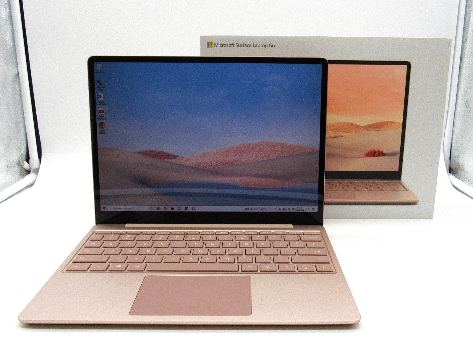 Microsoft Surface Laptop Go 12.4″ i5-1035G1 8GB RAM 128GB SSD Rose Gold + Charge