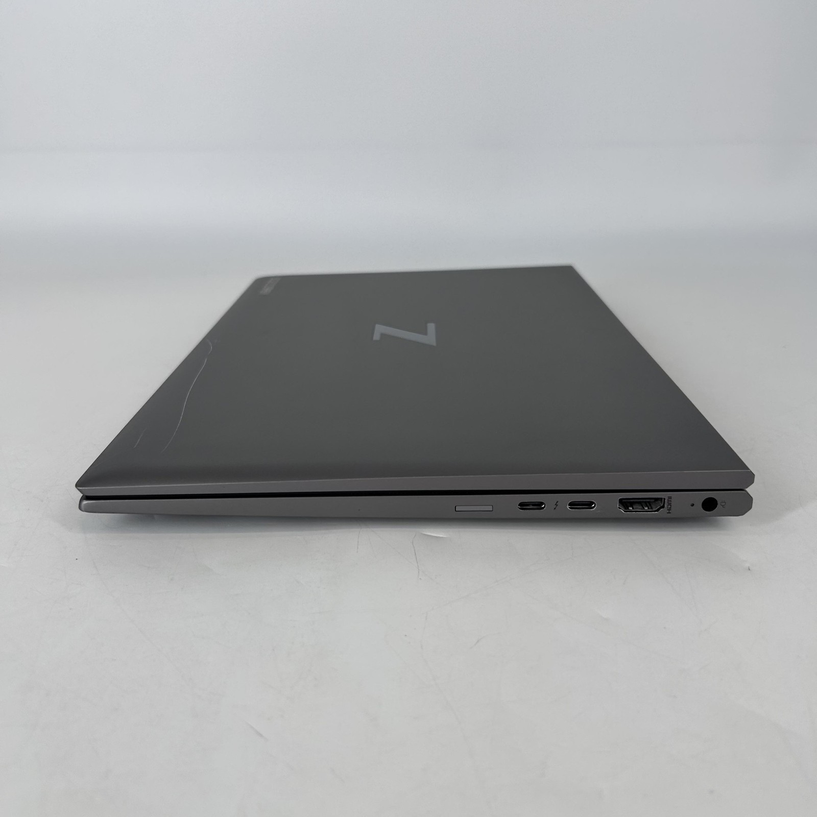HP ZBook Firefly 14 G7 FHD i7-10610U 1.80GHz 16GB 512GB SSD Quadro P520 Good