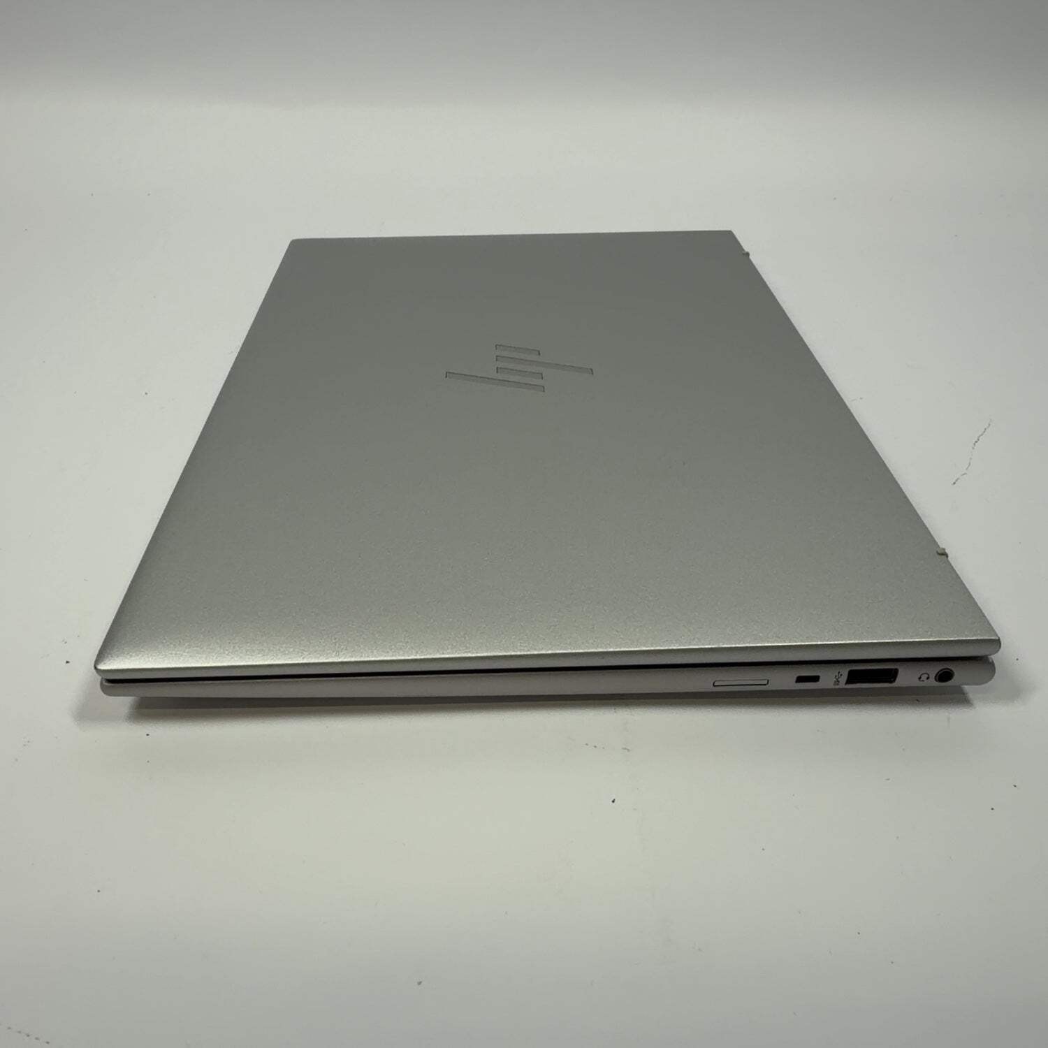 HP EliteBook 840 G10 14″ i7-1370P 1.9GHz 16GB RAM 512GB SSD
