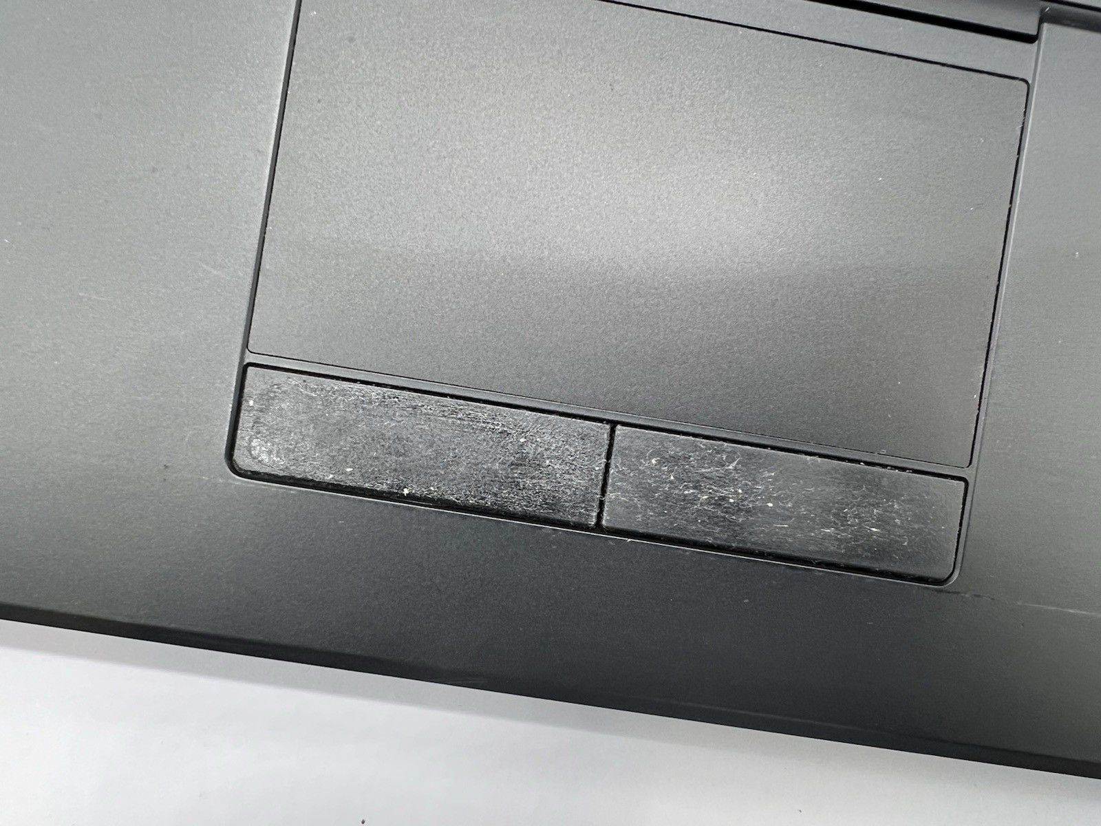 Dell Latitude E5550, i5-5200U CPU @ 2.20GHz, 8GB RAM, 256GB SSD-No OS/Charger