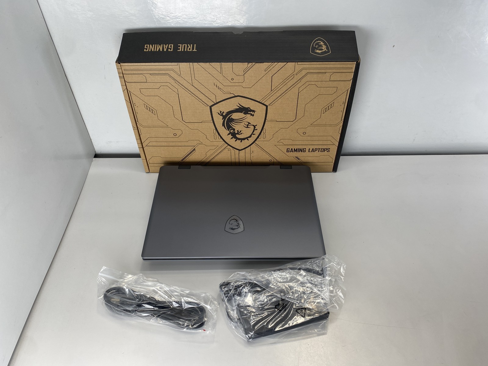 MSI Gaming Laptop Sword 16 HX B14VFKG 16″ Intel Core i7-14650HX 1TB RTX 4060