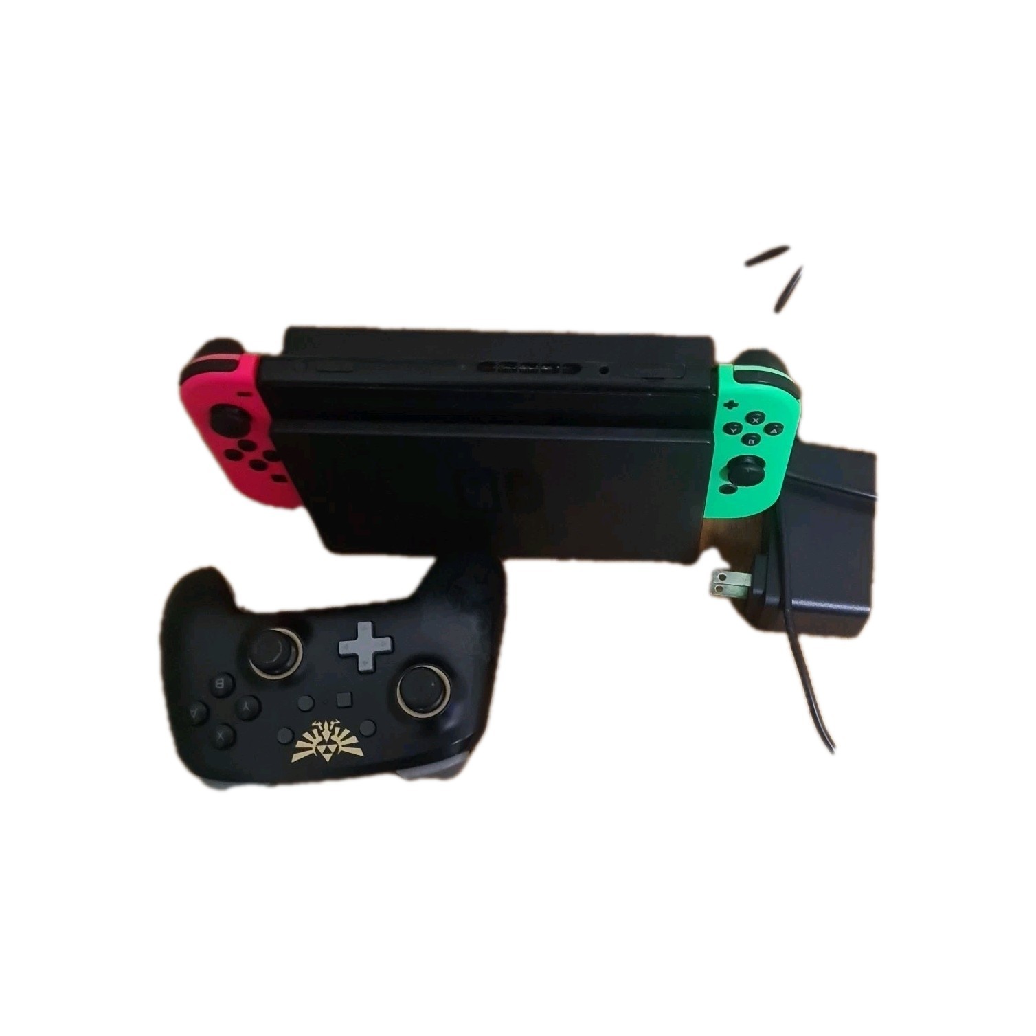 ASUS ROG Strix G G731GU And Nintendo Switch with joycons and one controller