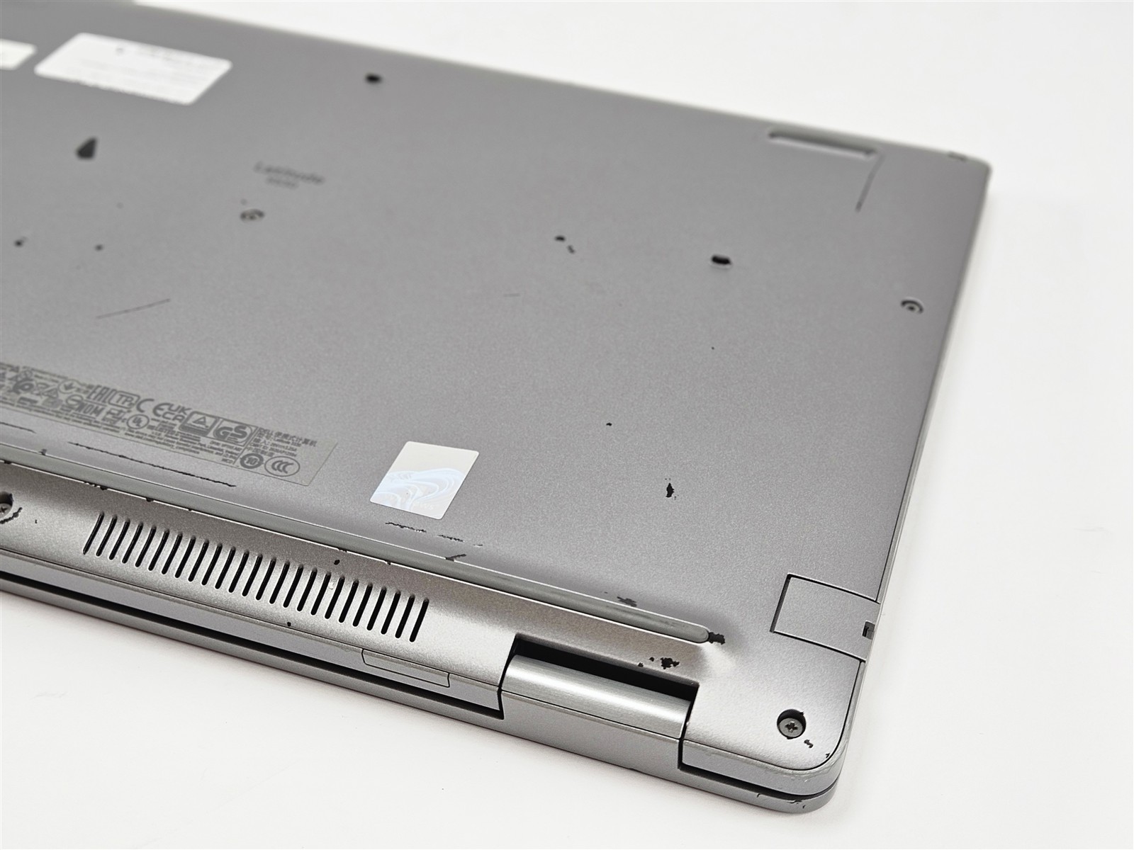 Dell Latitude 5530 15.6″ Core i5-1245U 16GB 256GB SSD Intel UHD Business Laptop
