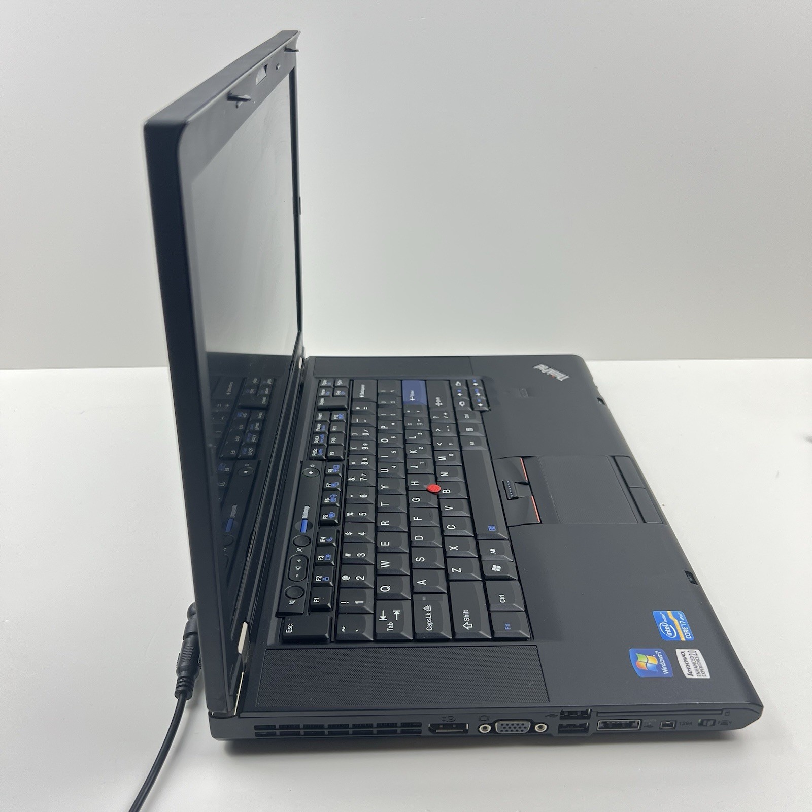 Lenovo ThinkPad T520 Intel i7-2640M 8GB 320GB HDD Win 10 w/ Charger|ELP76, READ