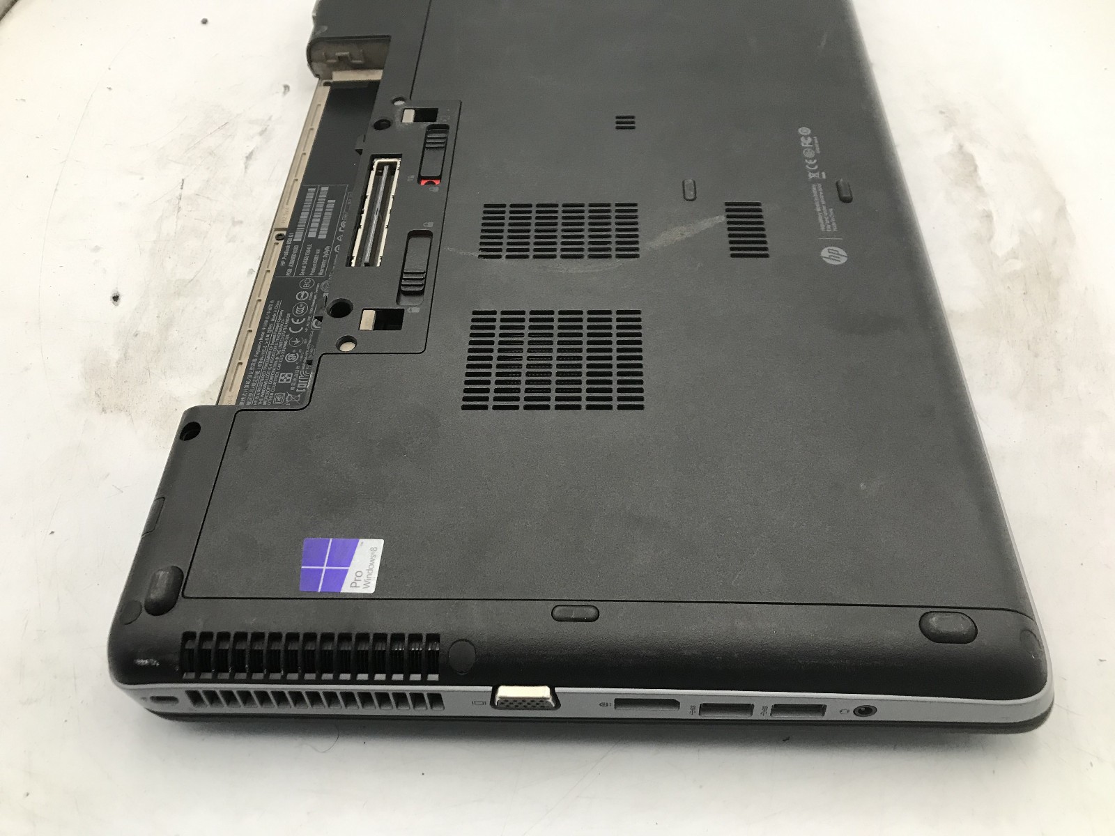 HP PROBOOK 650 G1 – FOR PARTS/BROKEN LCD – INTEL I5 4TH GEN – NO RAM – READ – BB