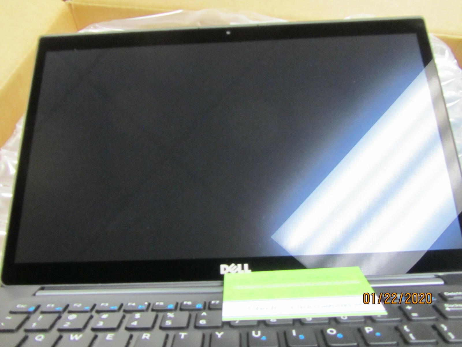 Dell Latitude 7480 i5-7300U 16GB RAM 256GB M.2 SSD 14″ FHD Touch Win 10 Pro
