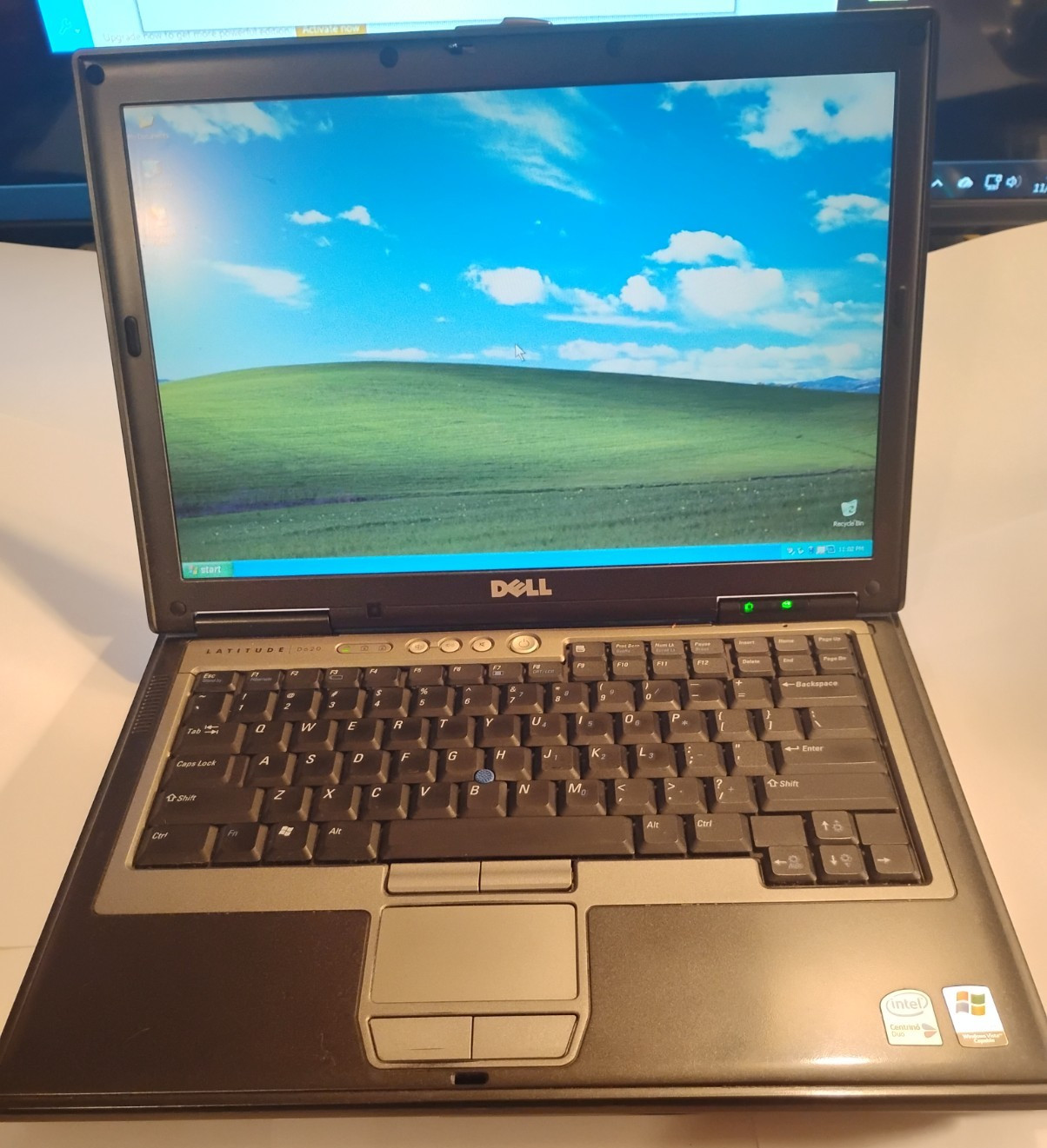 Dell/Latitude D620/Win XP SP3/256GB SSD/4GB RAM/Core 2 Duo 2.16GHz/WiFi/DVD+-RW