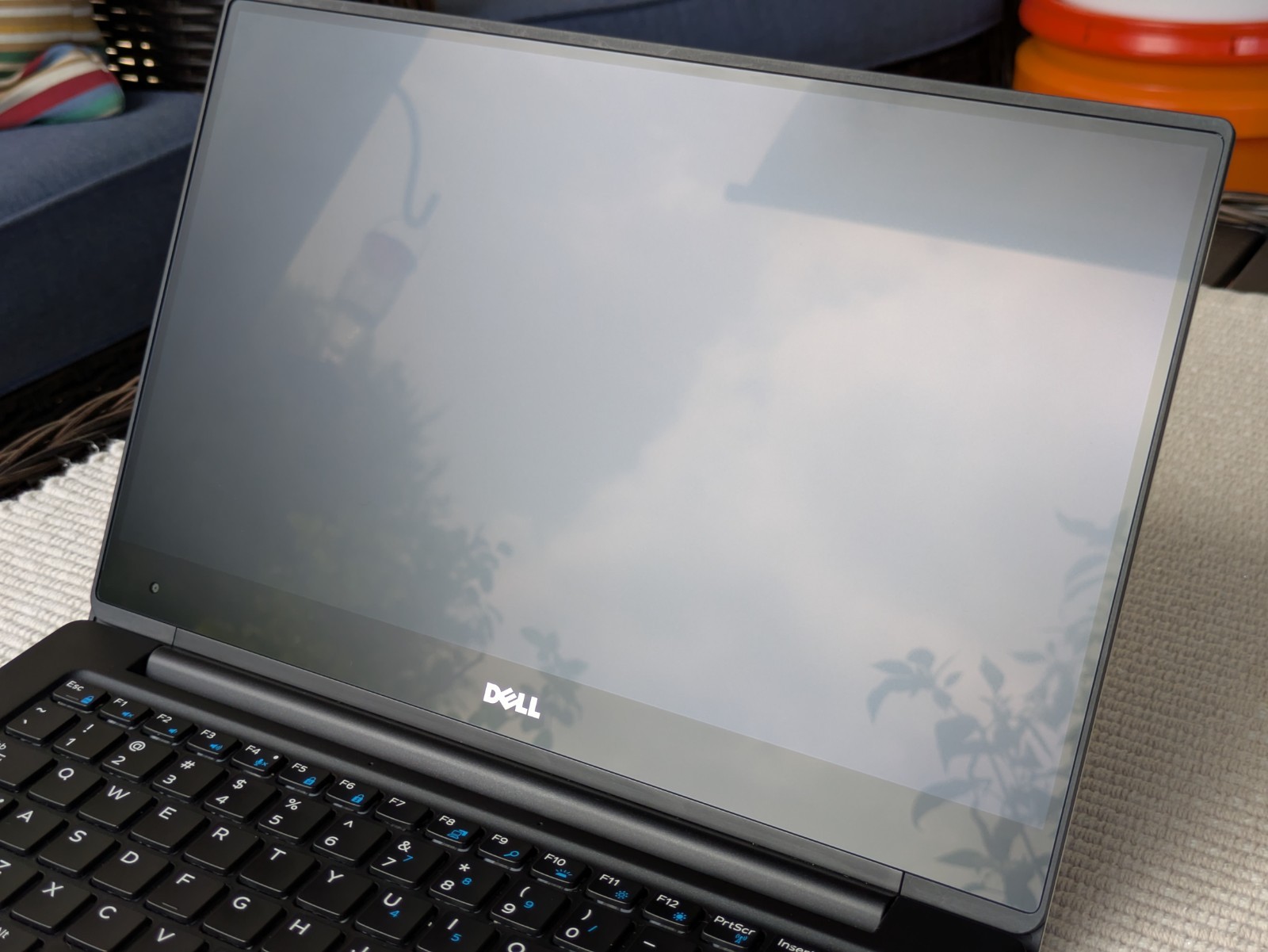 Dell Latitude 7370 *FOR PARTS – READ DESCRIPTION*
