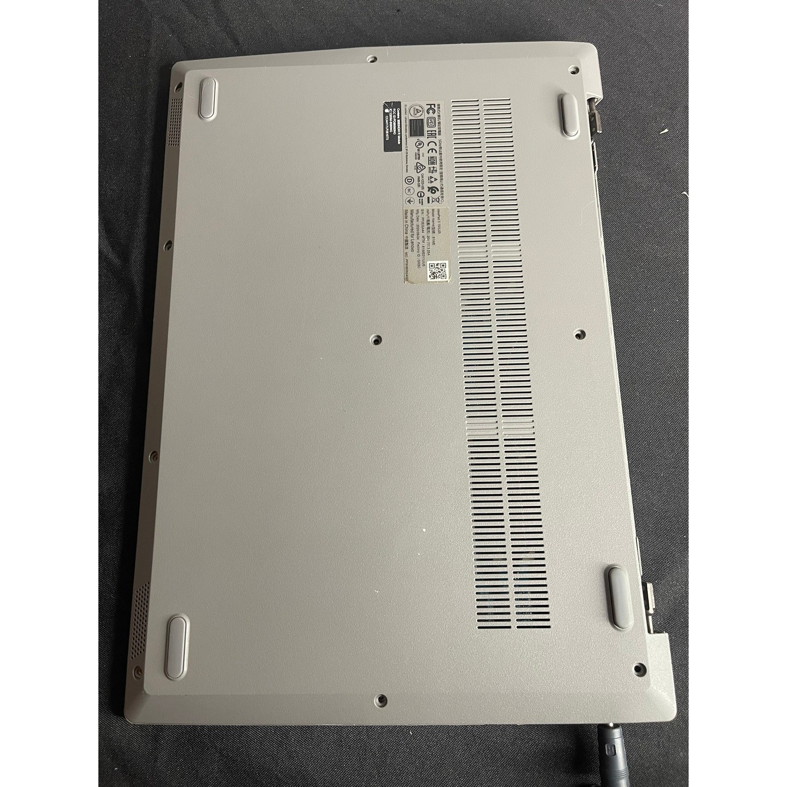 *FOR PARTS, REPAIR* Lenovo IdeaPad 3 15IIL05 81WE Intel Core i3 10th Gen Grey