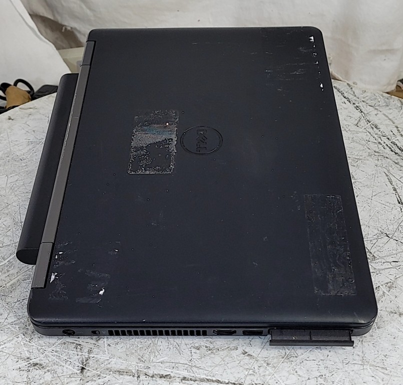 DELL LATITUDE E5440 Laptop Core I5-4300U 8GB 500GB SEE NOTES