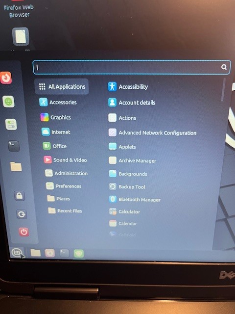 Dell Laptop Linux Mint Cinnamon 8GB Ram,Fast 240GB SSD, New Battery