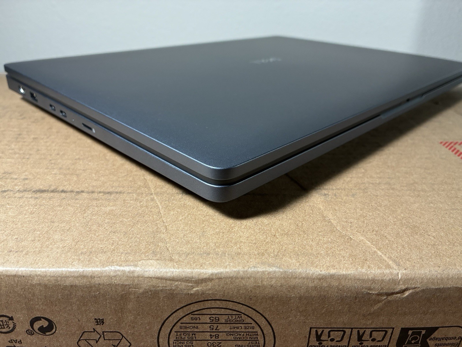 Grade A DELL Pro Max MC16250 Ultra 5 235H 16GB 512GB LTE 16″ FHD+ 2Yrs Warranty!
