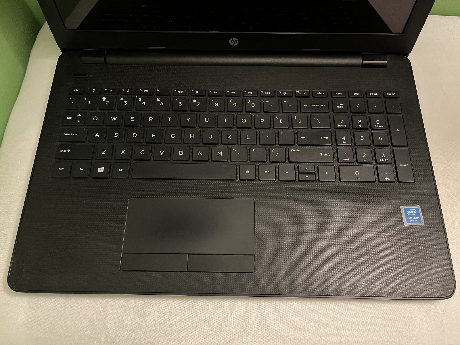 HP 4ND16UA#ABA Laptop Intel Pentium Silver N5000 4GB RAM 1TB HDD Windows 10