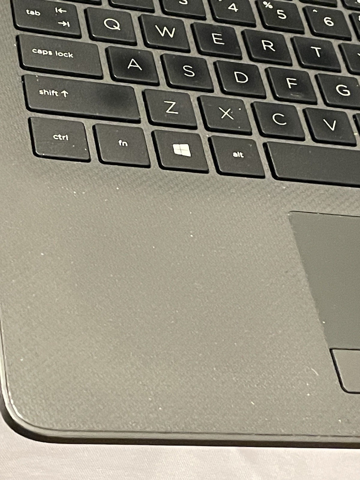 HP 250 G7 Laptop 15.6″ i5-1035G1 Windows 11 Version 24H2 for X64. Please Read