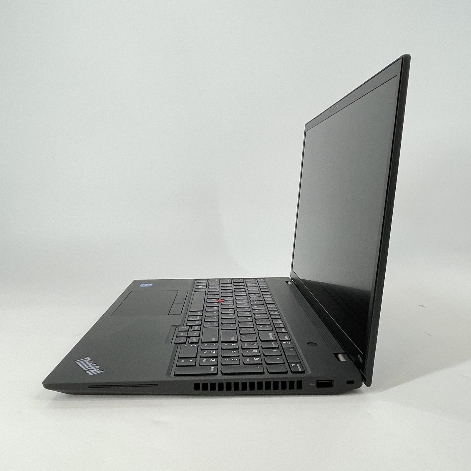 Lenovo ThinkPad P16s Gen 1 FHD+ 2.1 GHz i7-1260P 16GB 512GB SSD T550 Very Good
