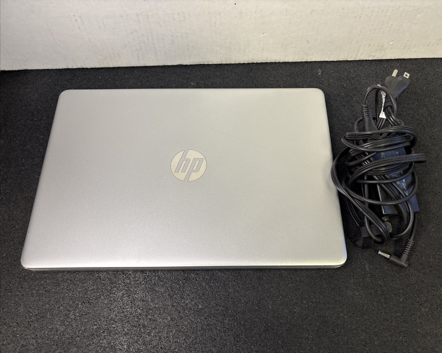 HP 15 Laptop 15-dy1731ms 15.6″ i3-1005G1 8GB 256GB SSD Touchscreen WIN 11H