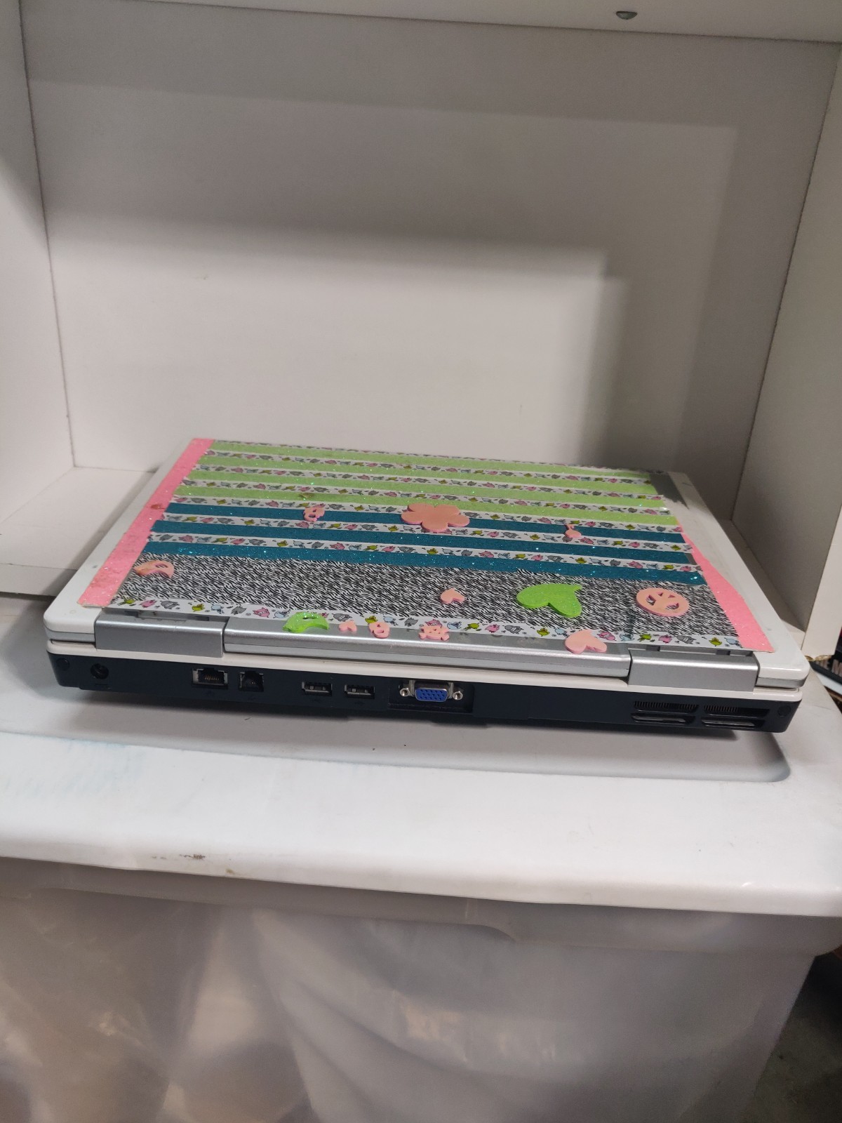 Dell Inspiron PP23LA–FOR PARTS; NOT WORKING–No RAM, Hard Drive, and Charger