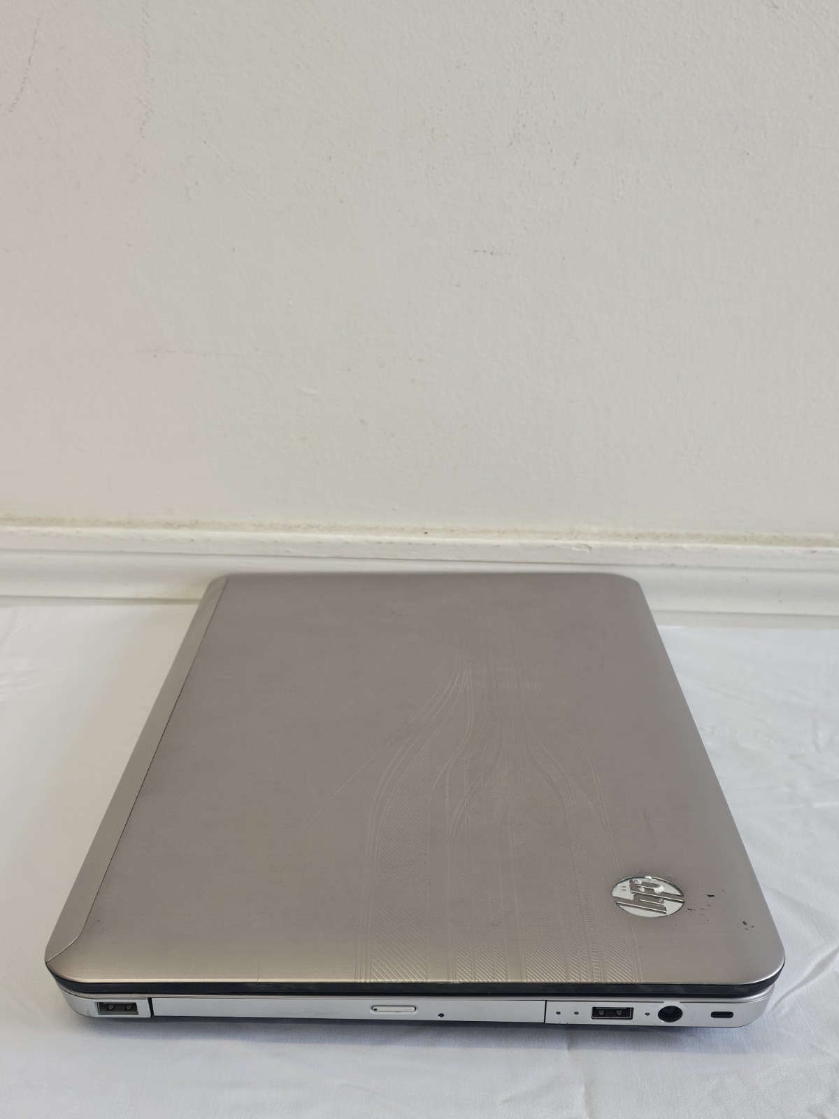 HP Pavilion dv6-3225dx Laptop – Intel i3-M370 – 4GB RAM – 500GB HDD – Windows 10