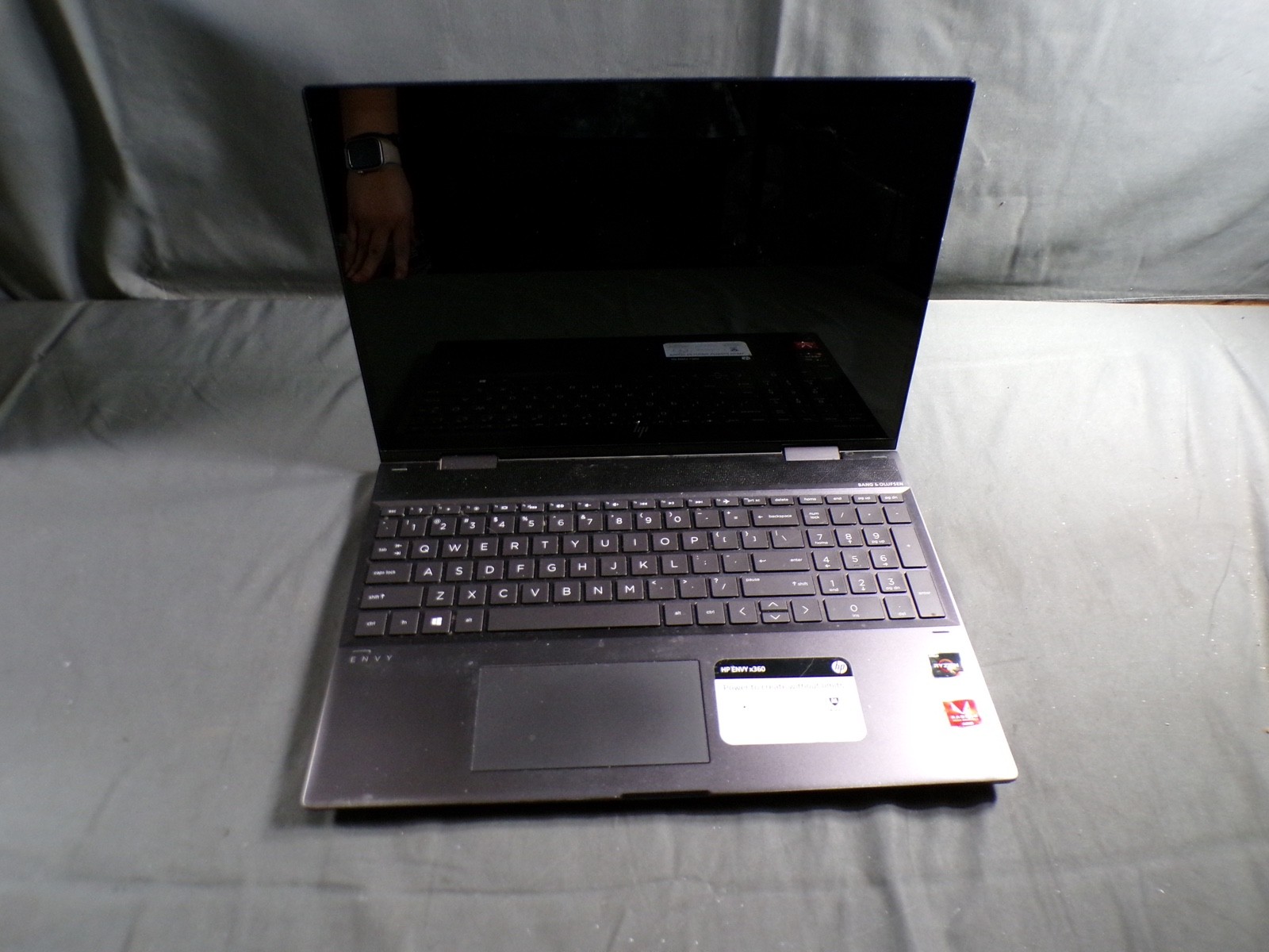 HP ENVY X360 AMD RYZEN 5 2500U 8GB RAM **NO HD/ NO CADDIE/ NO OS/ NO CHARGER ***