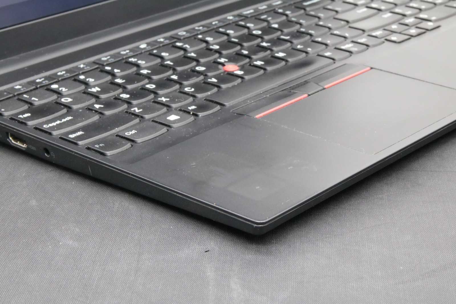 Lenovo ThinkPad E15 G3 – Ryzen 7 5700U – 8GB, 256GB, Windows 11, 15.6″ +Adapter