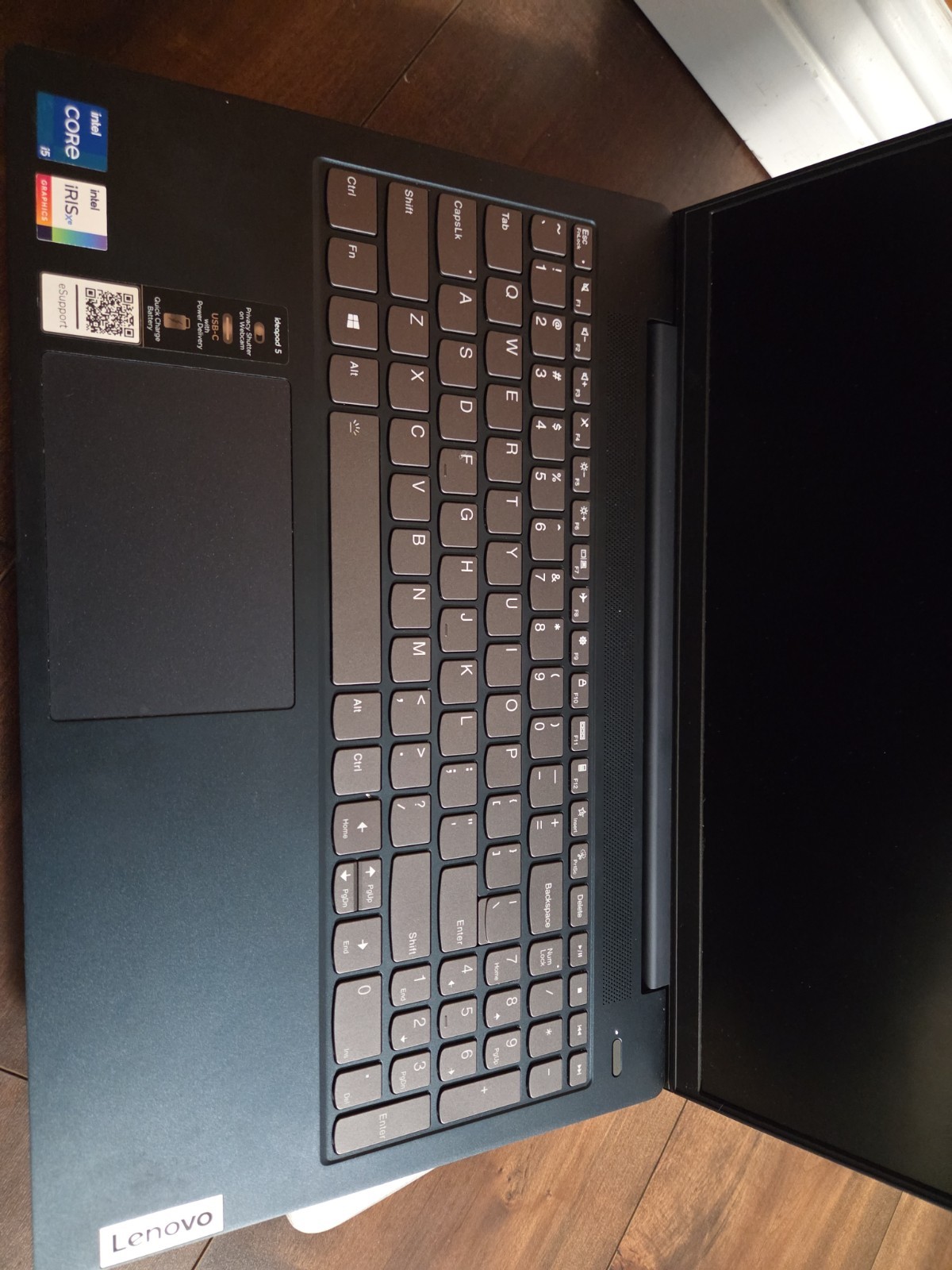 Lenovo IdeaPad 5 i5-11gen 4GB RAM