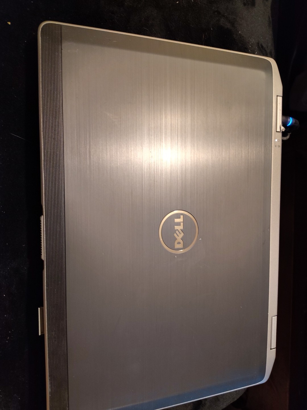 Dell Latitude E6420 Intel i3-2330M 2.2GHz 4 GB NO HDD & BATTERY
