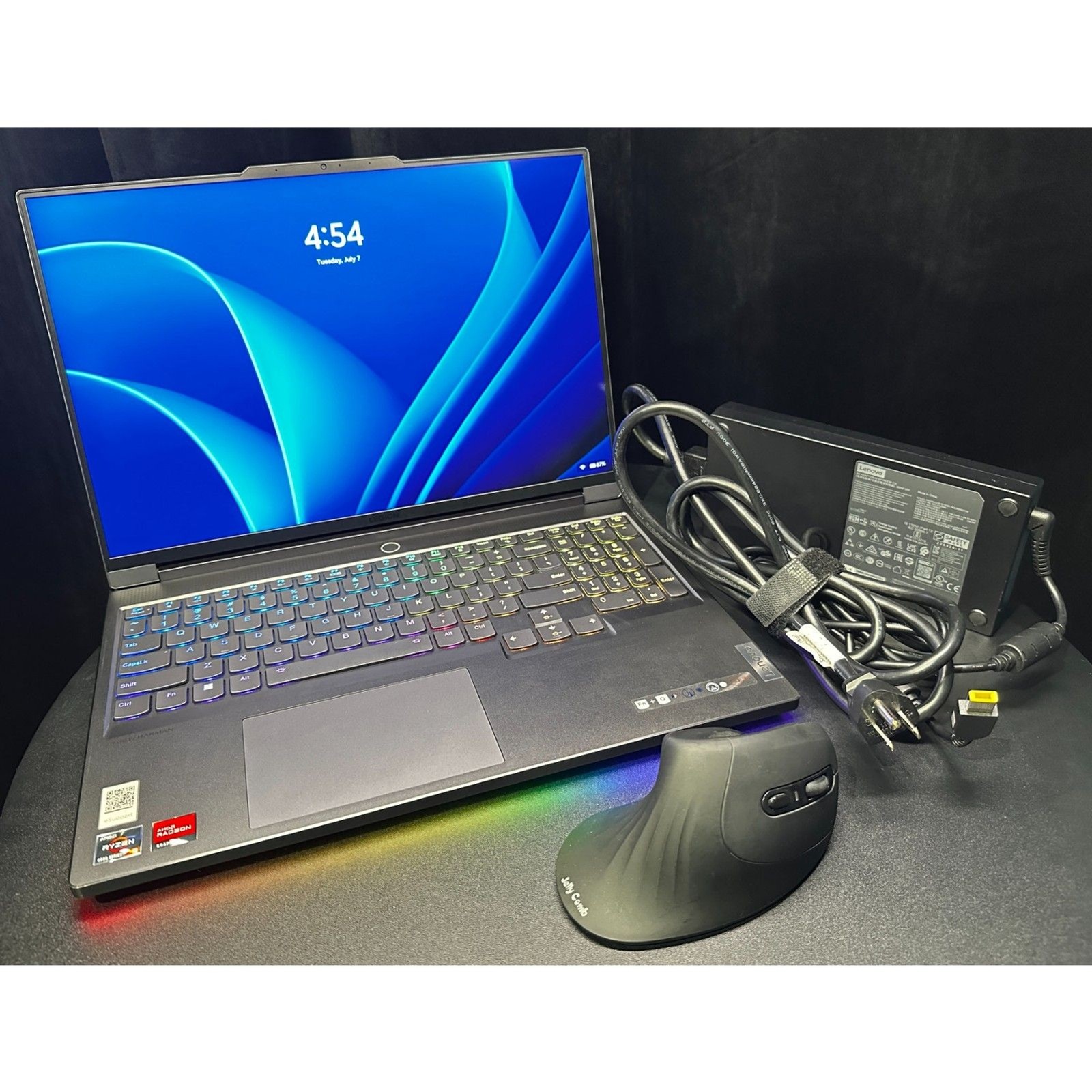 Lenovo Legion 7 16ARHA7 Ryzen 9 6900HX 32GB 2TB RX 6850M XT 16″