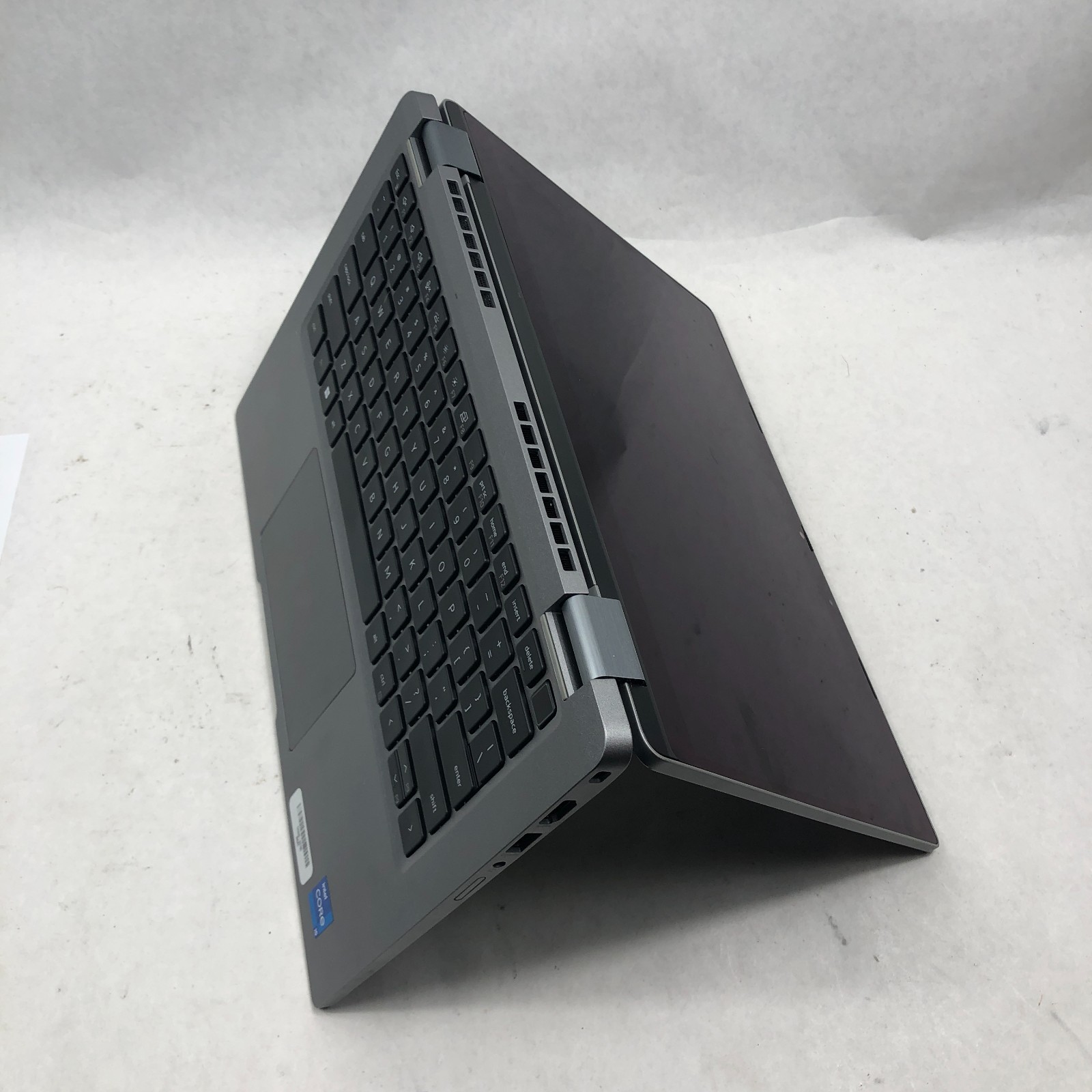 Dell Latitude 5330 2-in-1 13″ Intel Core i5-1245U 16GB RAM NO SSD/Battery