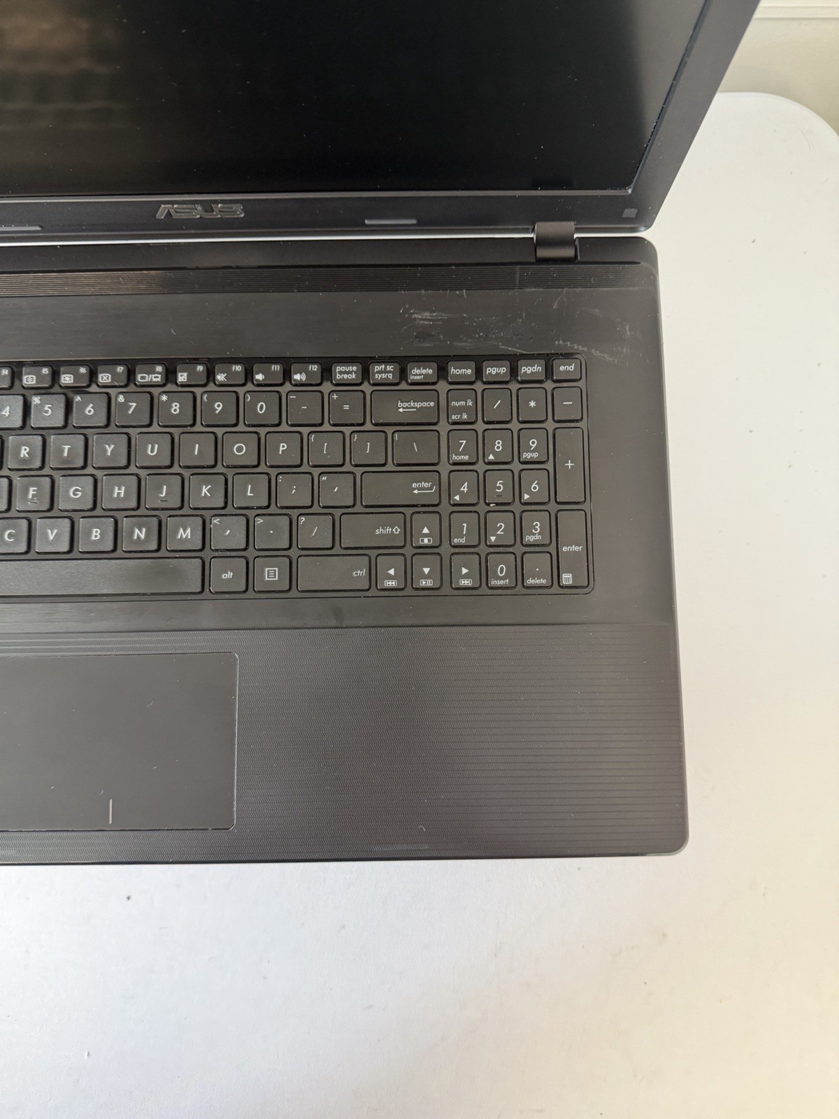 Asus X755J Laptop – Good Screen – Intel i7 – RAM 8 GB – Read Des