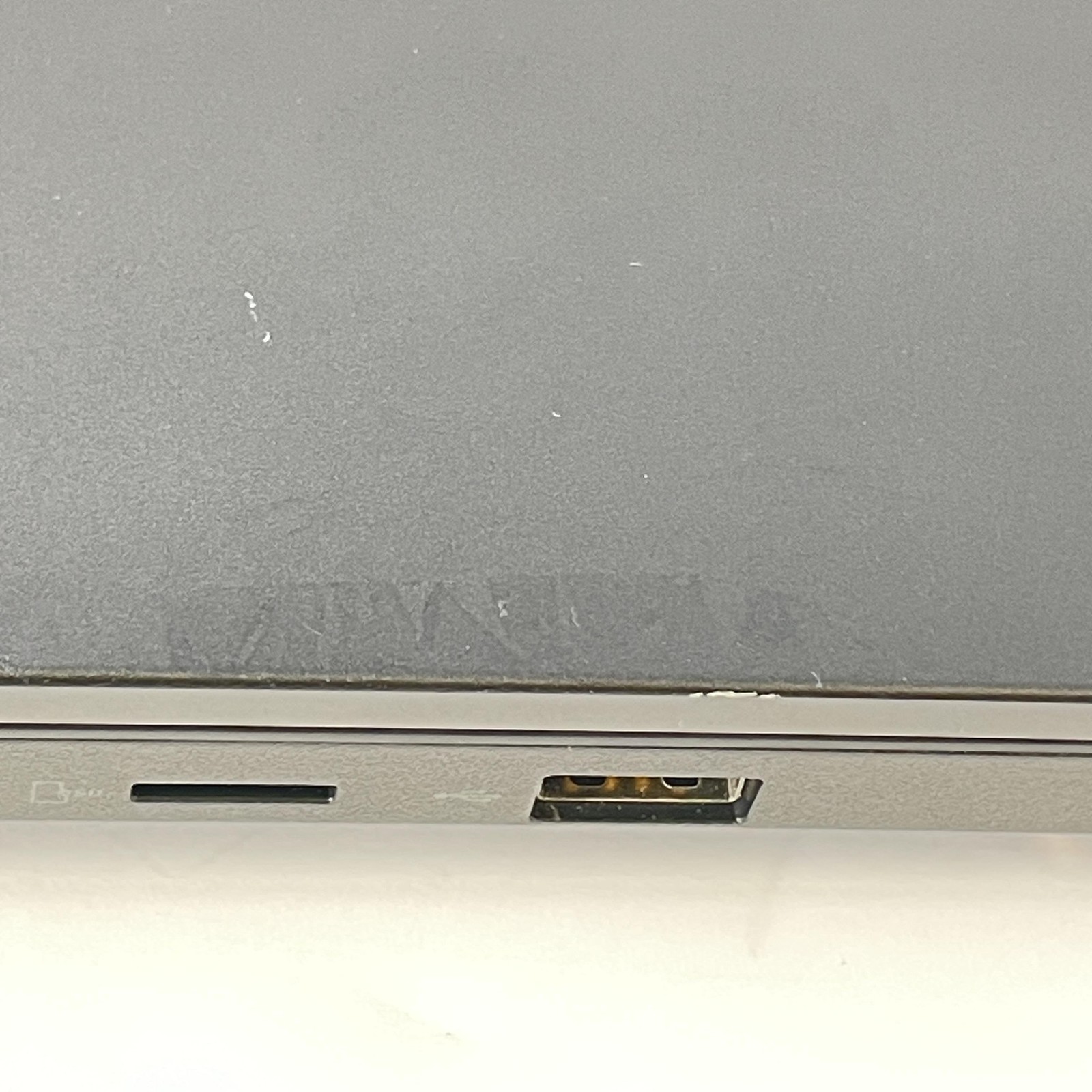 Lenovo ThinkPad E595 15 FHD 2.1 GHz Ryzen 5 3500U 8GB 256GB SSD Good