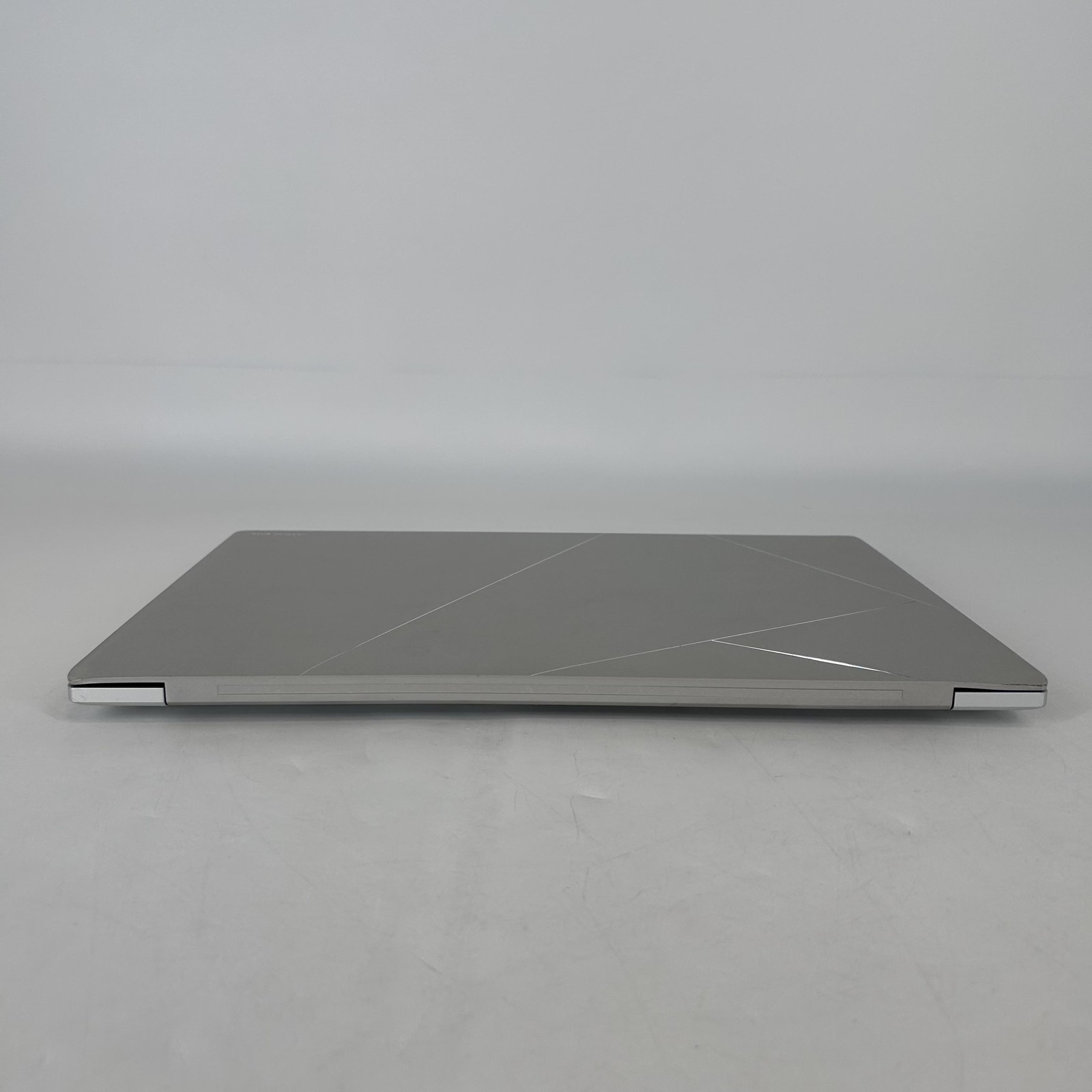 Asus Zenbook S 16 White QHD+ TOUCH 2.0 GHz Ryzen AI 9 365 24GB 1TB SSD Good