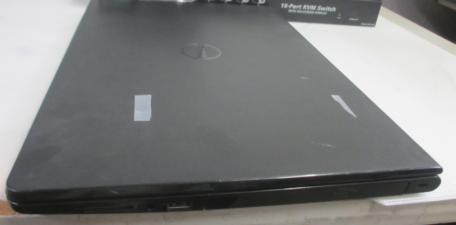 Dell Inspiron 15 3565 AMD A6-9200/4GB RAM/500GB Laptop + AC BAD BTRY NO OS