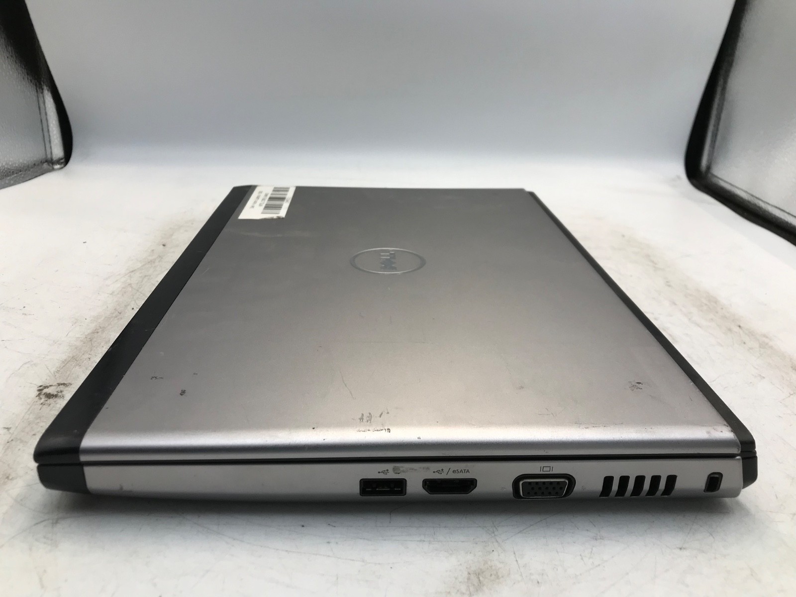 Dell Vostro 3300 Intel Core i5 1st Gen. 13″ Laptop 2GB RAM NO HDD-MZ