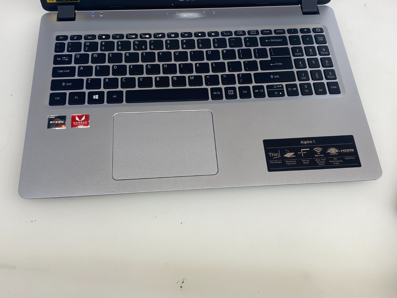 Acer Aspire 5 15.6″ A515-43 AMD Ryzen 5 5500U @ 2.10GHz 512GB NVMe 8GB RAM W11H