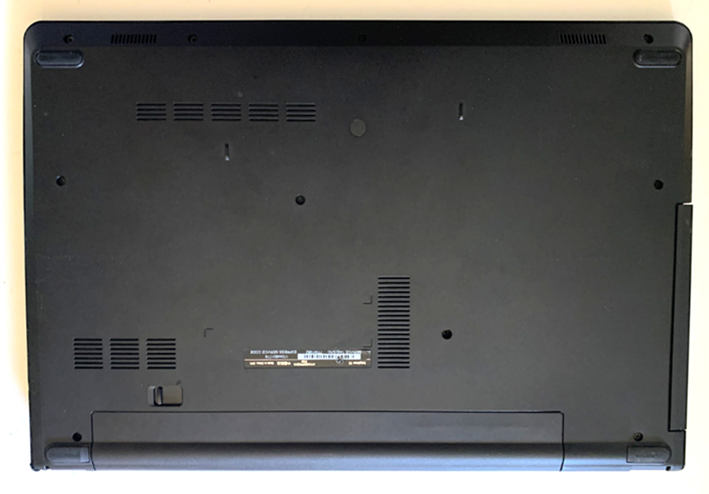 Dell Inspiron 3558 Touch Screen 15.6″ WIN 11 ACTIVATED i3-5015U 8GB RAM 750GBHdd