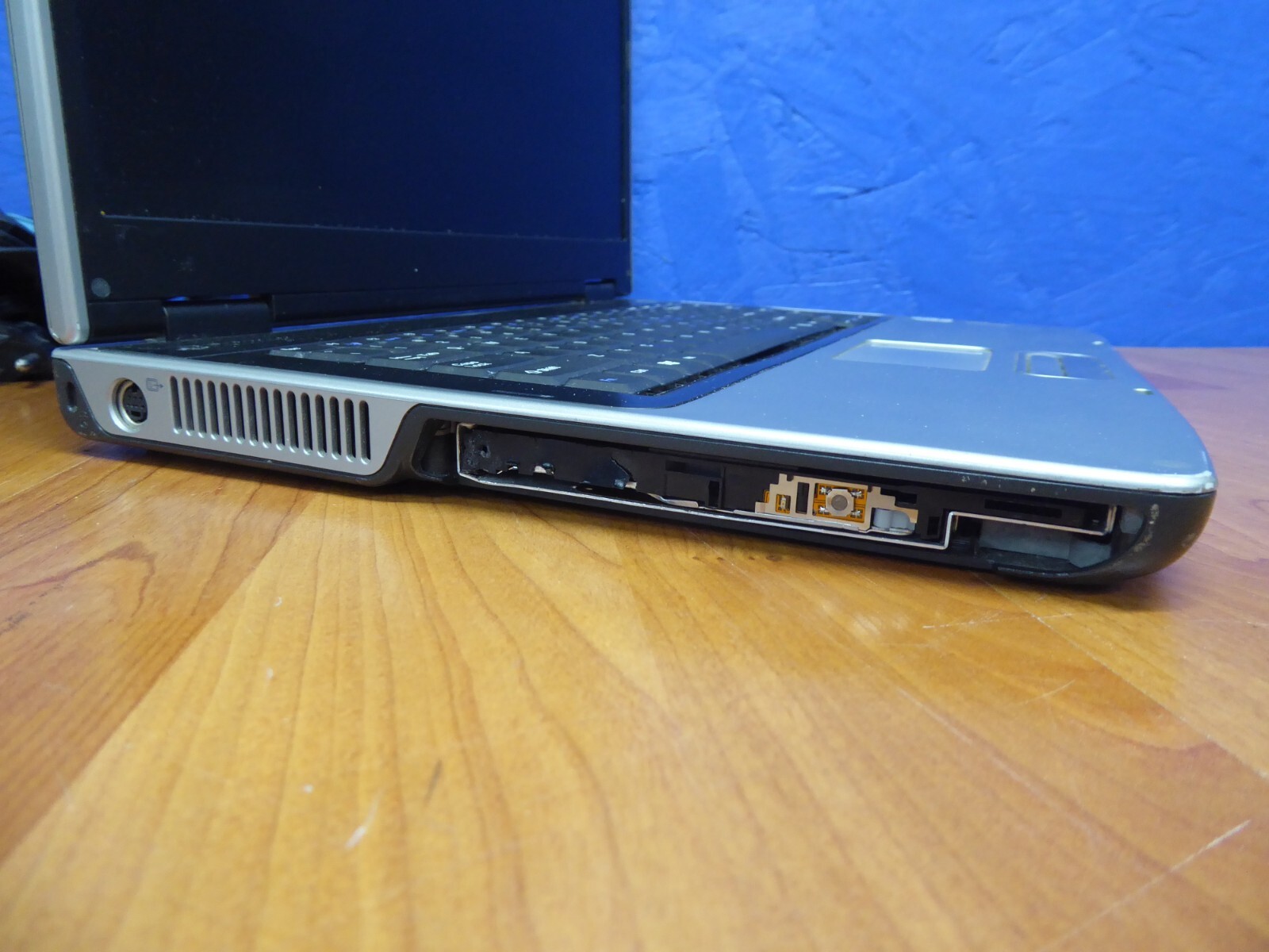 GATEWAY NX510X MA7 15.4″ LAPTOP INTEL T2300 1.66GHz 1GB 40GB- NO O/S LOADED