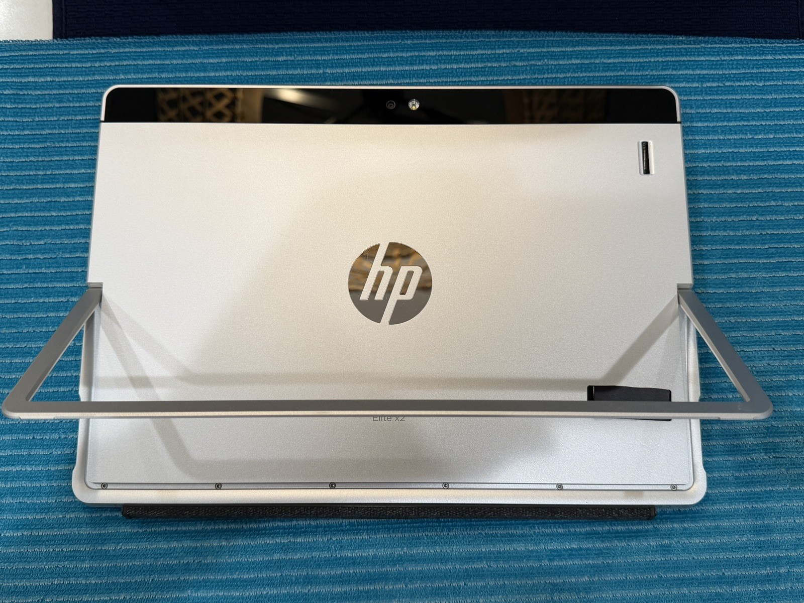 HP Elite x2 1012 G1, Intel Core m5-6Y54 @ 1.1GHz, 8GB RAM, 1TB SSD, Win 11 Pro