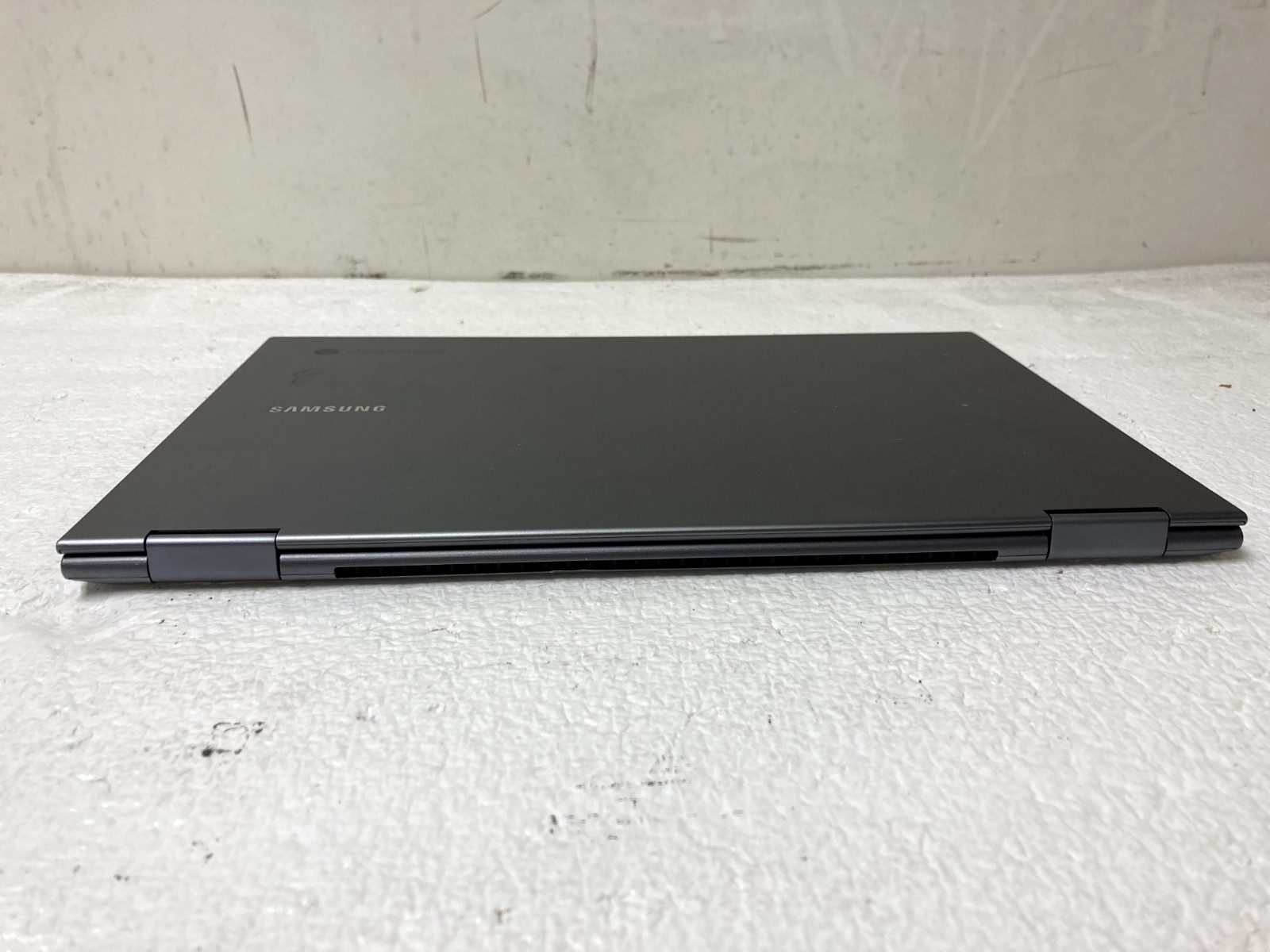 Samsung Galaxy Chromebook XE530QDA i3-10110U @2.10GHz 8GB RAM 128GB SSD *READ
