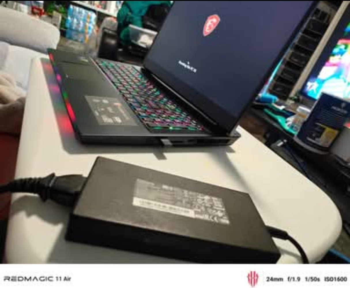MSI Raider GE76 17.3″ Gaming Laptop i7 RTX 3060 16GB 1TB SSD Win 11 RGB