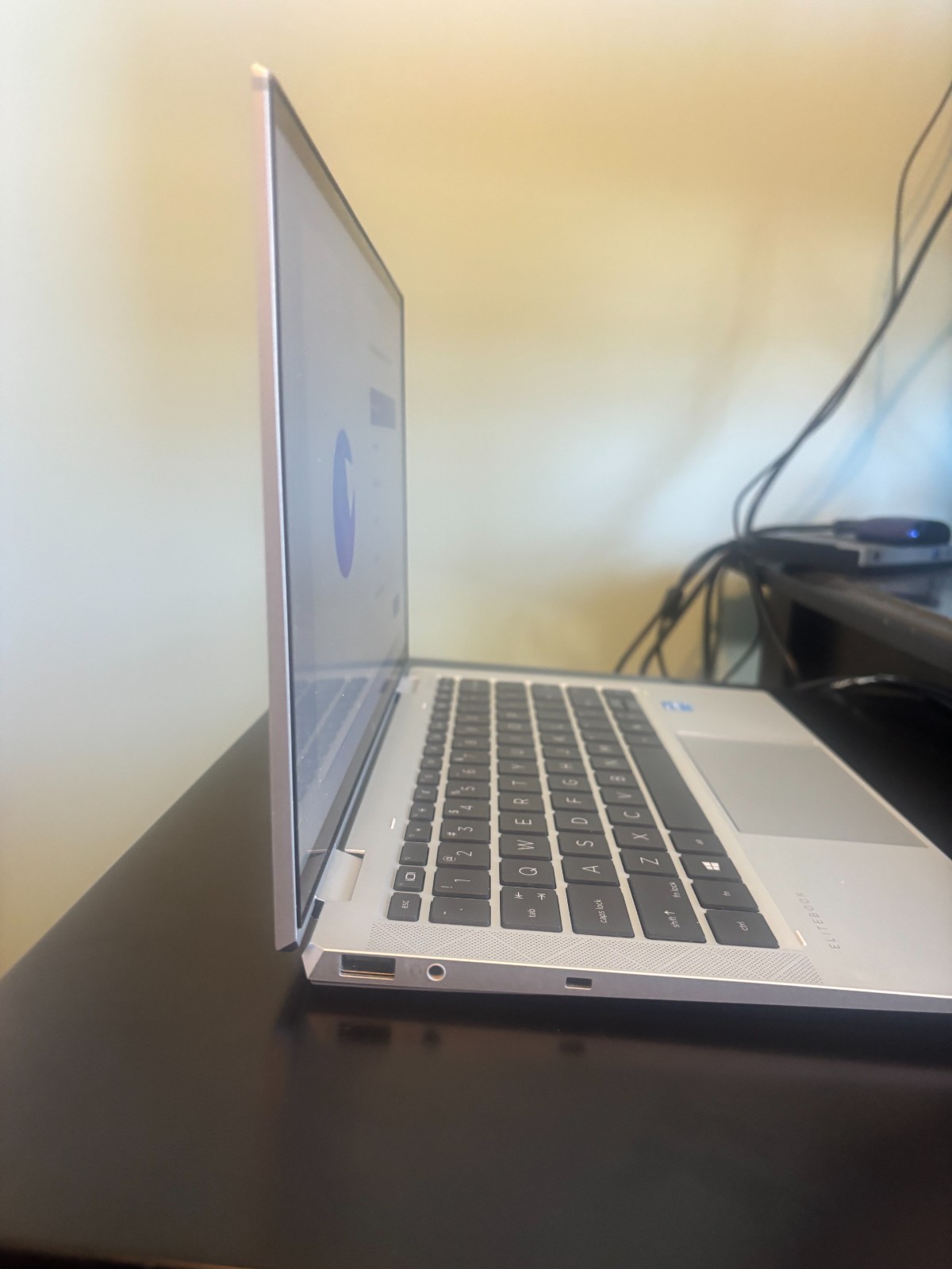 HP EliteBook x360 1030 G8 1TB 16GB Intel GEN I5-113567 240